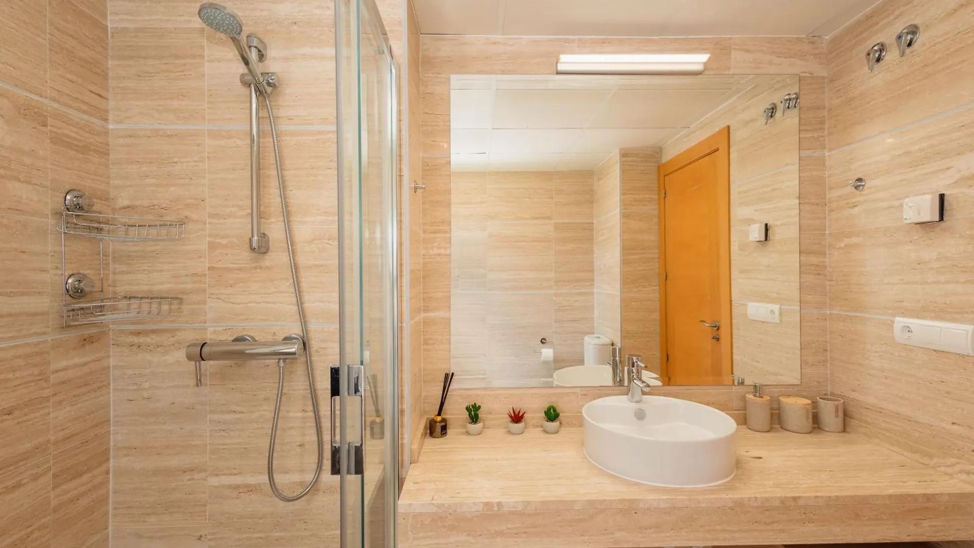 Beautiful Apartment In Benahavis, Marbella Estepona