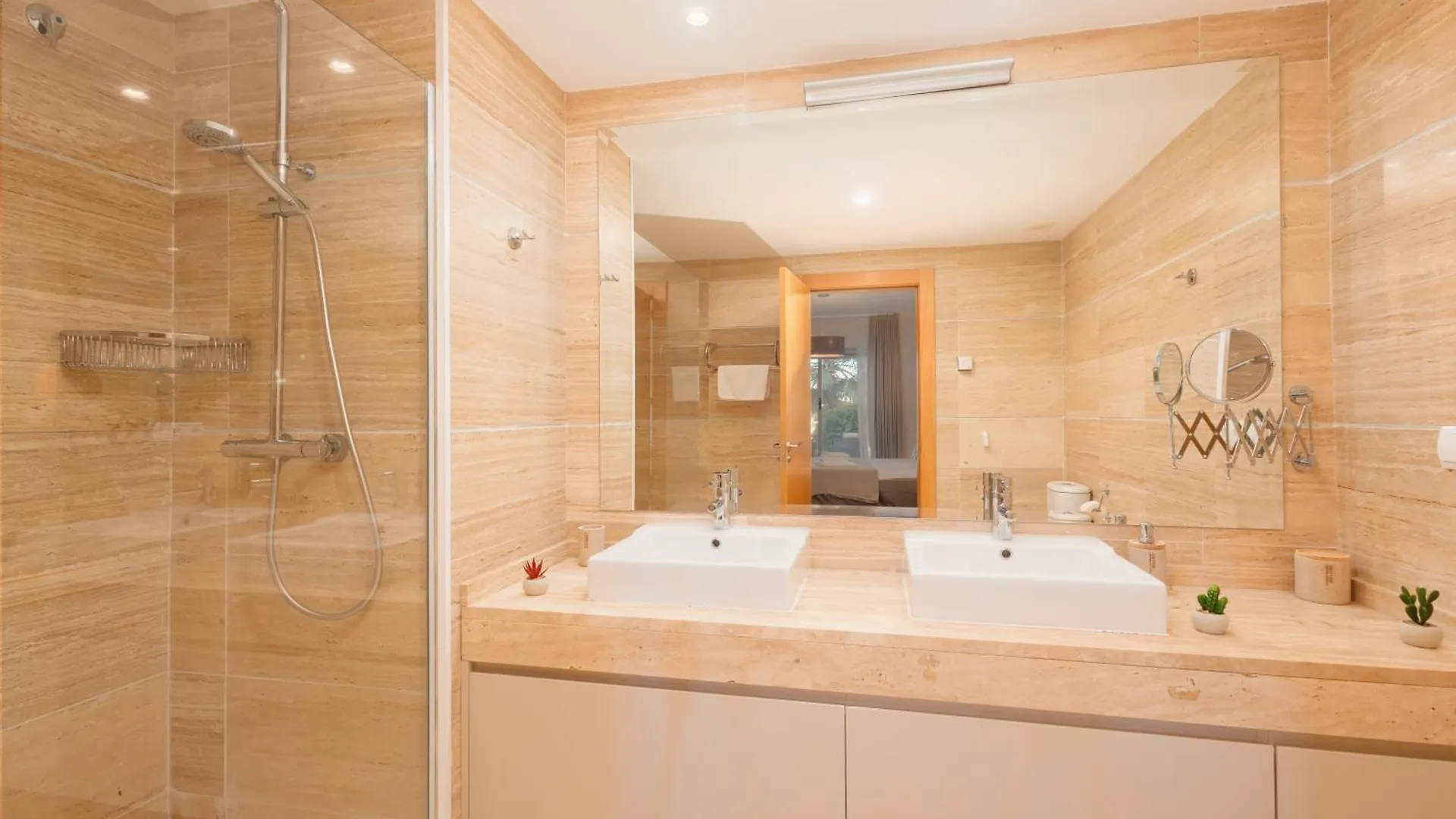 Beautiful Apartment In Benahavis, Marbella Estepona